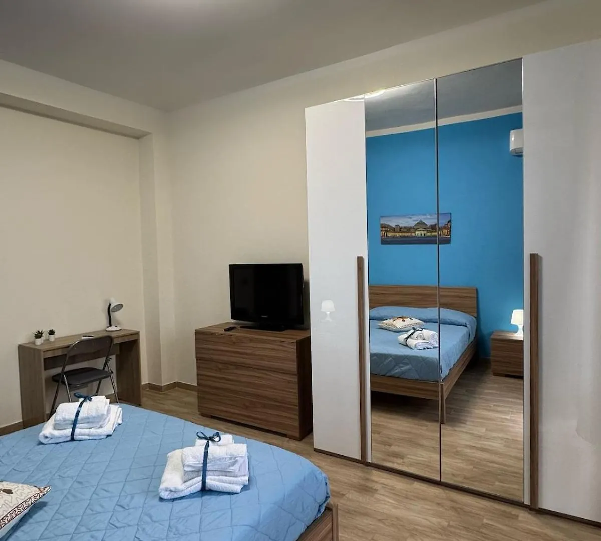 Apartment Dele Home Porto Naples Italy
